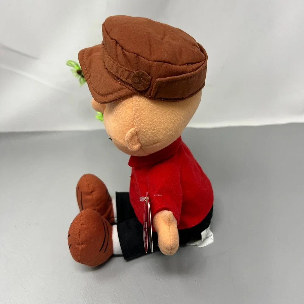Hallmark Peanuts Charlie Brown Just the Right Tree 9